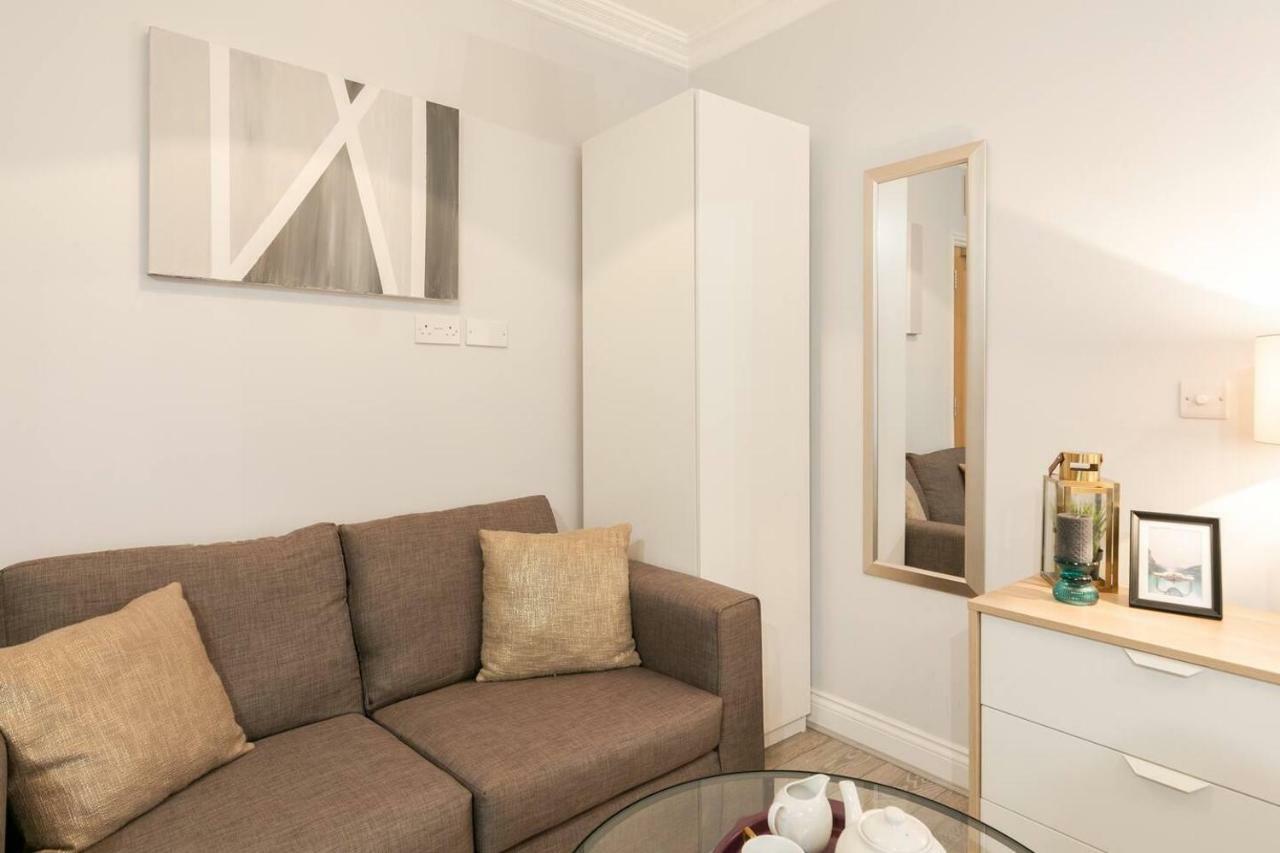 Berkshire Apartment 11Helena House Lux Studio Apartment Reading Luaran gambar